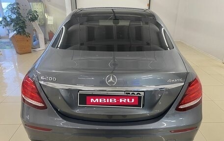 Mercedes-Benz E-Класс, 2020 год, 4 389 000 рублей, 6 фотография