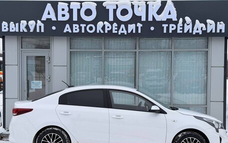 KIA Rio IV, 2021 год, 1 549 000 рублей, 2 фотография