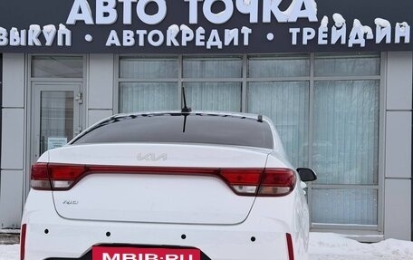 KIA Rio IV, 2021 год, 1 549 000 рублей, 8 фотография