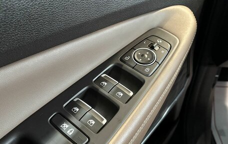 Hyundai Santa Fe IV, 2018 год, 3 099 000 рублей, 23 фотография