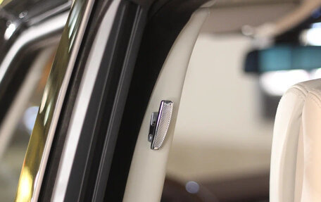 Land Rover Range Rover IV рестайлинг, 2016 год, 7 000 000 рублей, 29 фотография