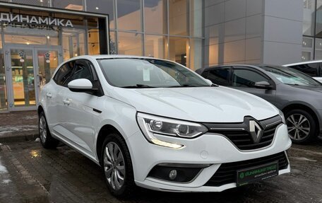 Renault Megane IV, 2018 год, 1 175 000 рублей, 3 фотография