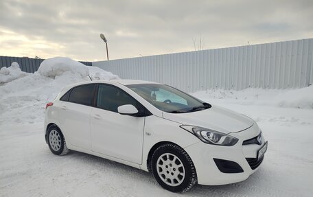 Hyundai i30 II рестайлинг, 2014 год, 699 000 рублей, 1 фотография