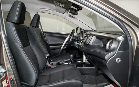 Toyota RAV4, 2013 год, 1 999 000 рублей, 6 фотография