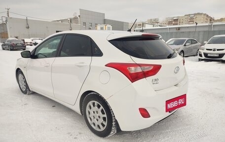 Hyundai i30 II рестайлинг, 2014 год, 699 000 рублей, 3 фотография