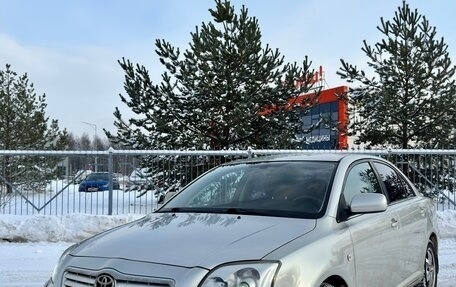Toyota Avensis III рестайлинг, 2003 год, 480 000 рублей, 1 фотография