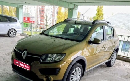 Renault Sandero II рестайлинг, 2014 год, 740 000 рублей, 1 фотография