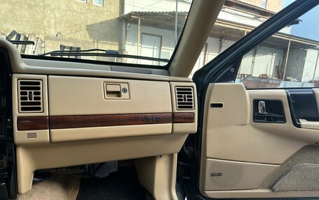 Jeep Grand Cherokee, 1995 год, 850 000 рублей, 27 фотография