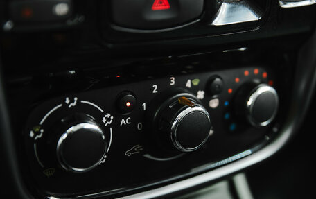 Renault Duster I рестайлинг, 2013 год, 1 080 000 рублей, 13 фотография