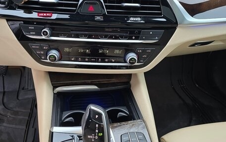 BMW 5 серия, 2017 год, 3 285 000 рублей, 13 фотография