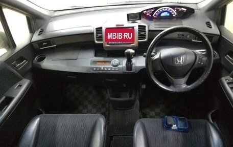 Honda Freed I, 2012 год, 715 000 рублей, 5 фотография