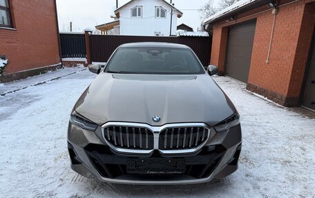 BMW 5 серия, 2024 год, 7 700 000 рублей, 2 фотография