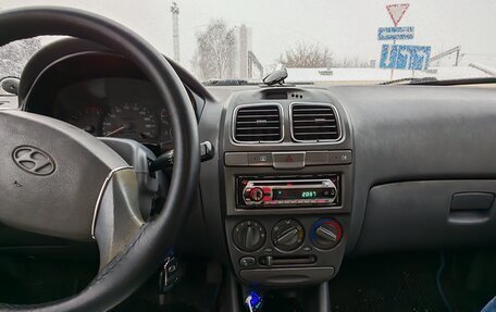 Hyundai Accent II, 2004 год, 320 000 рублей, 4 фотография