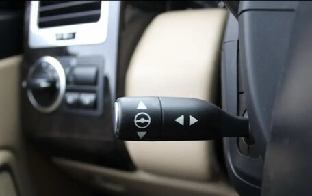 Land Rover Range Rover III, 2011 год, 2 000 000 рублей, 20 фотография