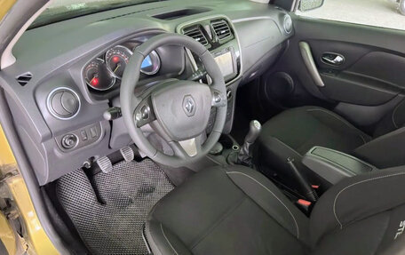 Renault Sandero II рестайлинг, 2014 год, 740 000 рублей, 10 фотография