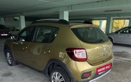 Renault Sandero II рестайлинг, 2014 год, 740 000 рублей, 5 фотография