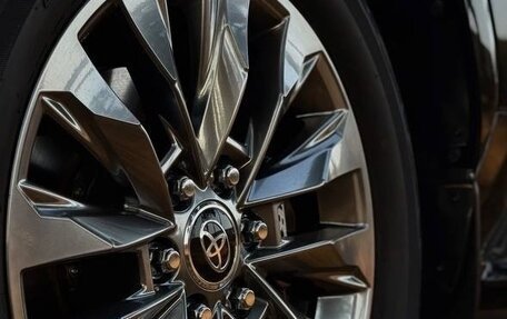 Toyota Land Cruiser, 2025 год, 26 500 000 рублей, 11 фотография