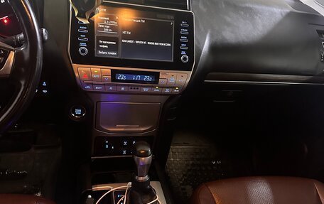 Toyota Land Cruiser Prado 150 рестайлинг 2, 2020 год, 5 200 000 рублей, 10 фотография