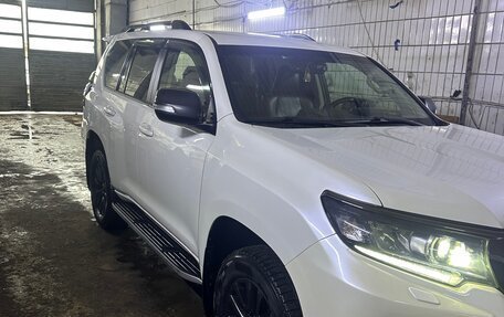 Toyota Land Cruiser Prado 150 рестайлинг 2, 2020 год, 5 200 000 рублей, 14 фотография