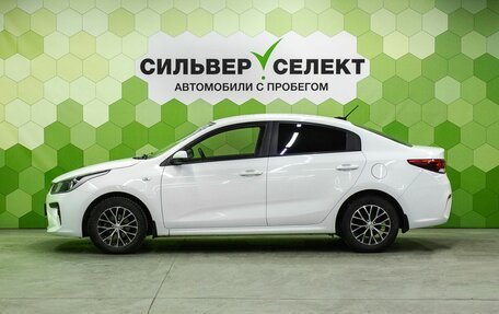 KIA Rio IV, 2018 год, 1 300 000 рублей, 7 фотография