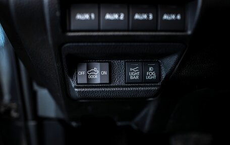 Toyota Tacoma, 2025 год, 11 975 899 рублей, 14 фотография