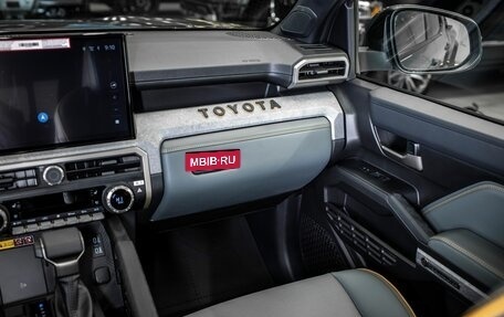 Toyota Tacoma, 2025 год, 11 975 899 рублей, 28 фотография