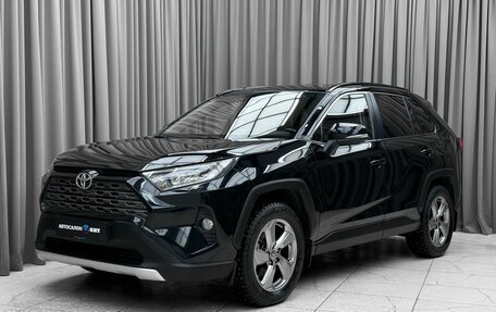 Toyota RAV4, 2021 год, 3 099 000 рублей, 1 фотография