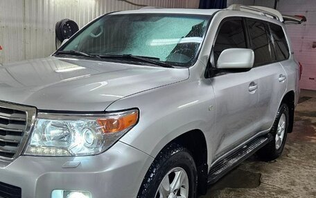 Toyota Land Cruiser 200, 2011 год, 3 650 000 рублей, 1 фотография