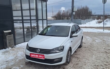 Volkswagen Polo VI (EU Market), 2016 год, 490 000 рублей, 1 фотография