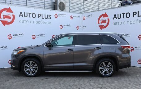 Toyota Highlander III, 2015 год, 2 699 000 рублей, 4 фотография