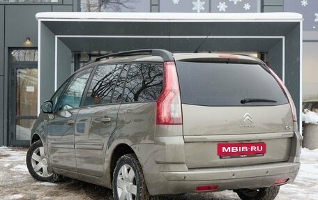 Citroen C4 Picasso II рестайлинг, 2010 год, 600 000 рублей, 3 фотография