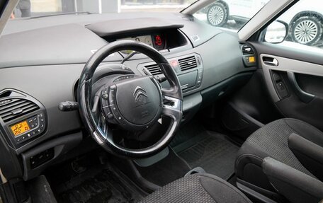 Citroen C4 Picasso II рестайлинг, 2010 год, 600 000 рублей, 18 фотография