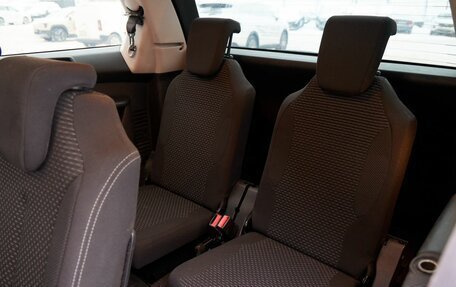 Citroen C4 Picasso II рестайлинг, 2010 год, 600 000 рублей, 34 фотография