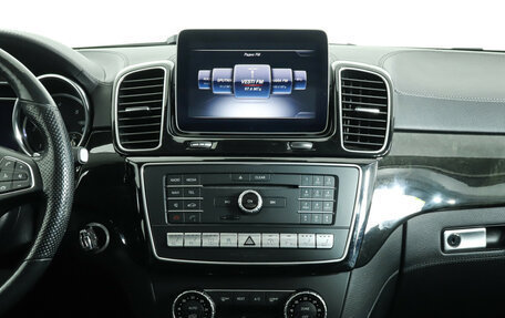 Mercedes-Benz GLS, 2018 год, 5 700 000 рублей, 16 фотография