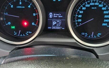 Toyota Land Cruiser 200, 2011 год, 3 650 000 рублей, 3 фотография