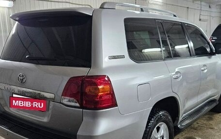 Toyota Land Cruiser 200, 2011 год, 3 650 000 рублей, 5 фотография