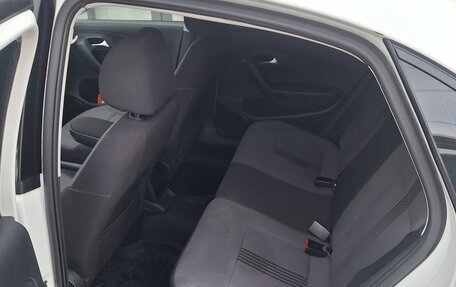 Volkswagen Polo VI (EU Market), 2016 год, 490 000 рублей, 13 фотография