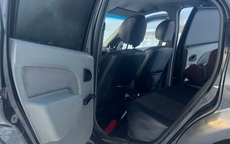 Renault Logan I, 2009 год, 425 000 рублей, 4 фотография