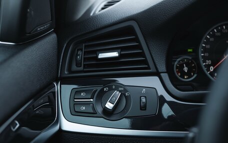 BMW 5 серия, 2015 год, 2 200 000 рублей, 34 фотография