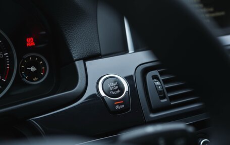 BMW 5 серия, 2015 год, 2 200 000 рублей, 33 фотография