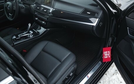 BMW 5 серия, 2015 год, 2 200 000 рублей, 31 фотография