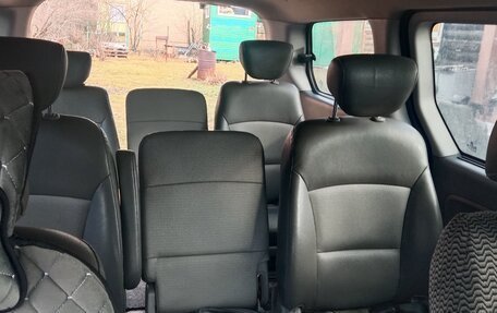 Hyundai Grand Starex Grand Starex I рестайлинг 2, 2011 год, 1 100 000 рублей, 6 фотография