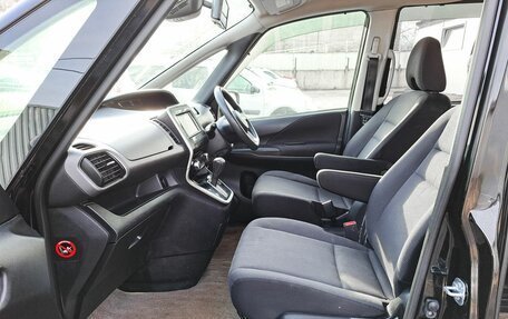 Nissan Serena IV, 2017 год, 1 589 000 рублей, 13 фотография