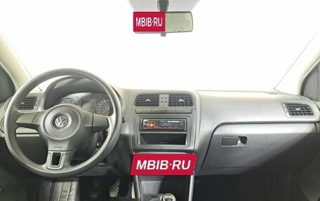 Volkswagen Polo VI (EU Market), 2011 год, 675 000 рублей, 14 фотография