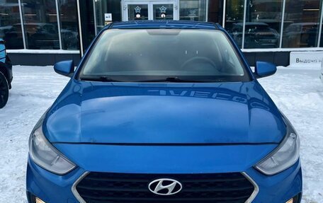 Hyundai Solaris II рестайлинг, 2017 год, 988 000 рублей, 2 фотография