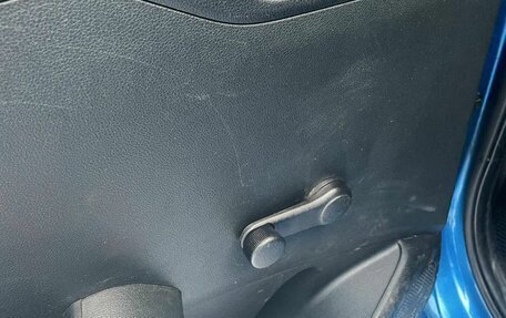 Hyundai Solaris II рестайлинг, 2017 год, 988 000 рублей, 18 фотография