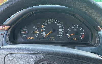 Mercedes-Benz E-Класс, 1996 год, 410 000 рублей, 1 фотография