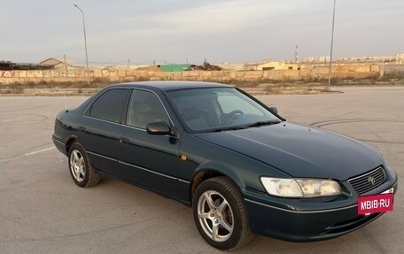 Toyota Camry, 1997 год, 440 000 рублей, 2 фотография