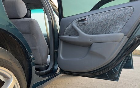 Toyota Camry, 1997 год, 440 000 рублей, 11 фотография