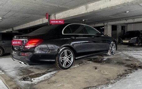 Mercedes-Benz E-Класс, 2019 год, 2 860 000 рублей, 11 фотография